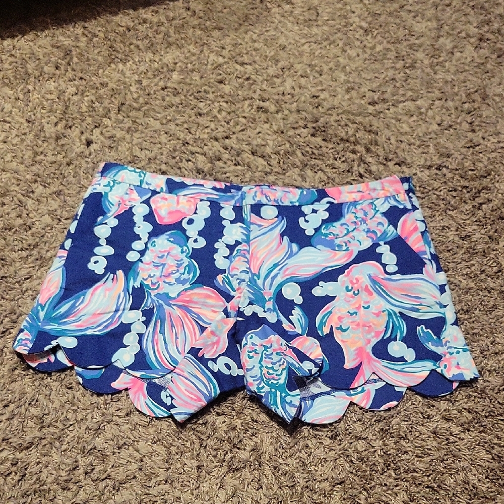 Lilly Pulitzer Magnolia True Blue Going Coastal 8 Koi Fish Vacation Resort Beach